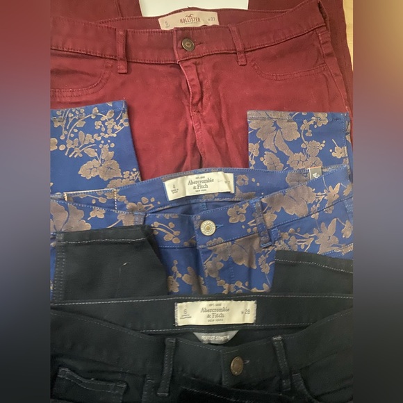 Hollsiter and Abercrombie jeans bundle lots - Picture 3 of 6